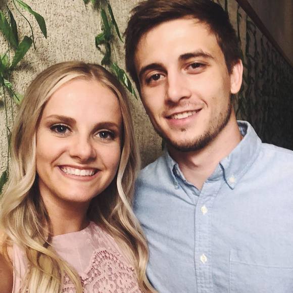 Meet your Posher, Hannah - Picture 1 of 1